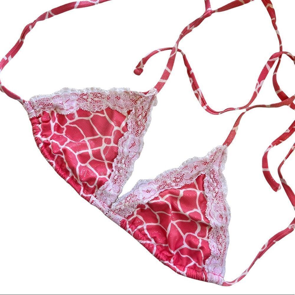 Beach Bunny Bikini Top